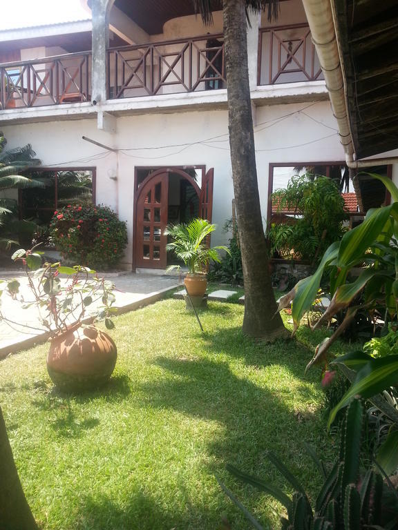 Laparadiseinn อักกรา ภายนอก รูปภาพ