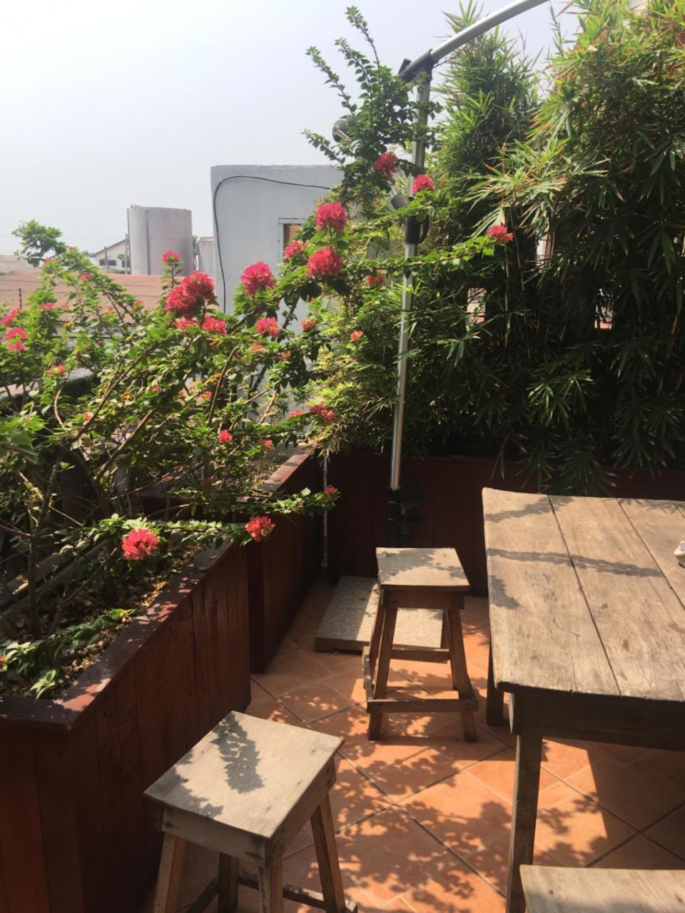 Laparadiseinn อักกรา ภายนอก รูปภาพ